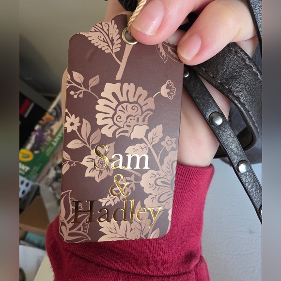 Sam & Hadley Brown Crossbody Purse - Picture 5 of 5
